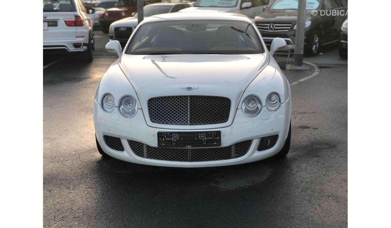 Bentley Continental 2010 Car prefect condition full option low mileage excellent sound system