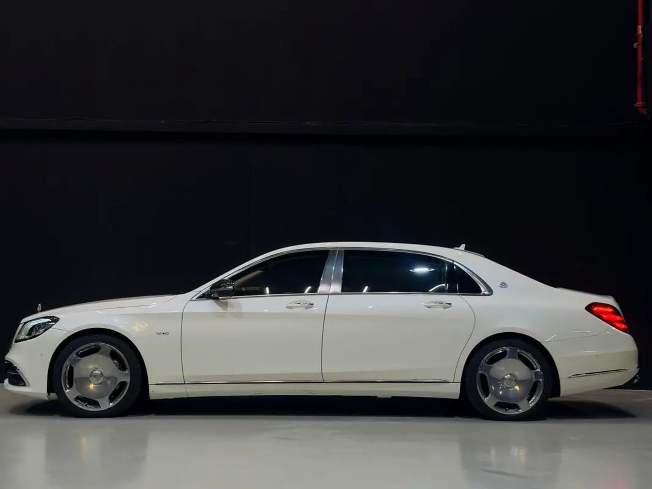 Mercedes Maybach S650 Maybach Original paint,low mailege,very clean