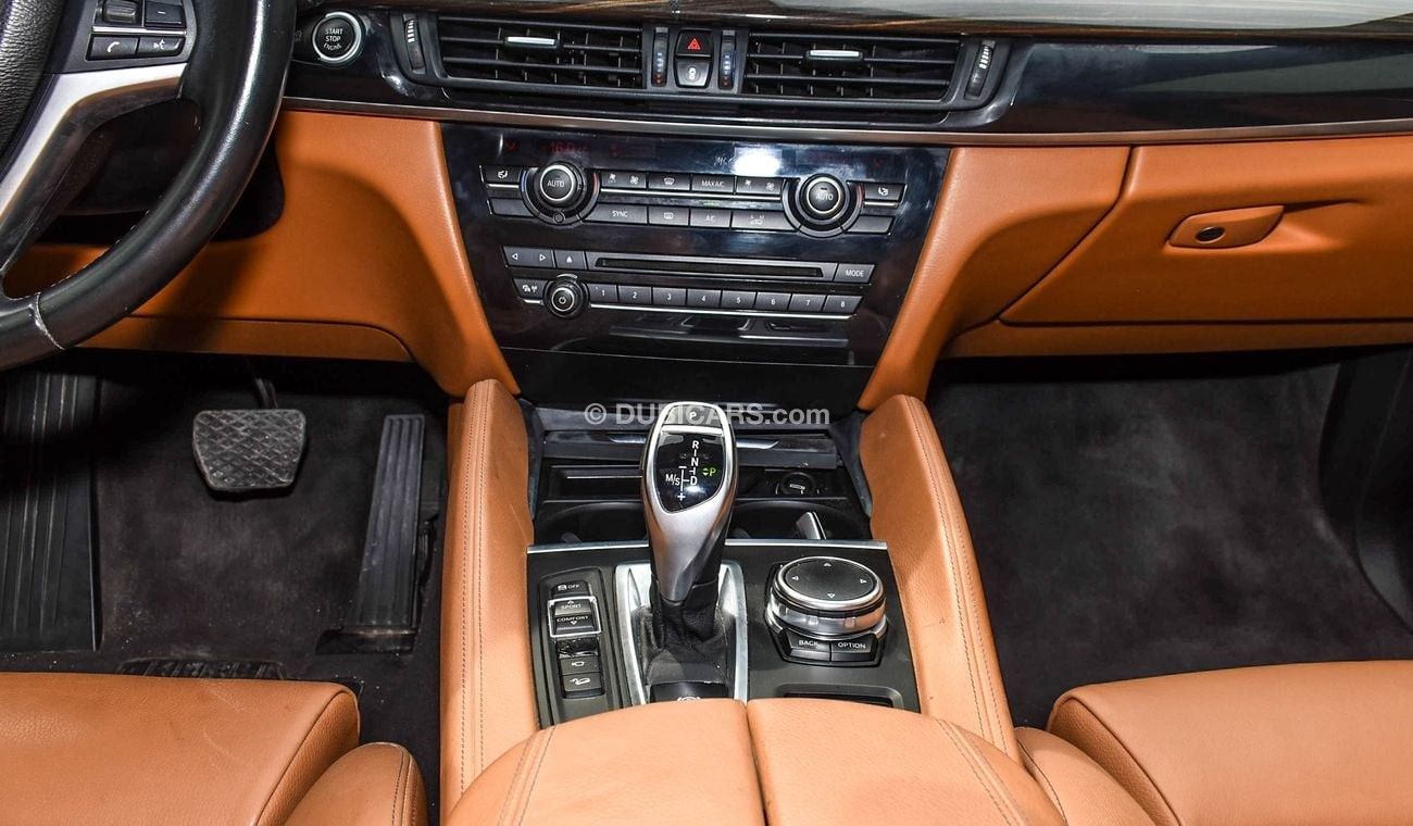 BMW X6 xDrive 35i 3.0L | 2017 | GCC Specs | V6 320 HP | Perfect Condition
