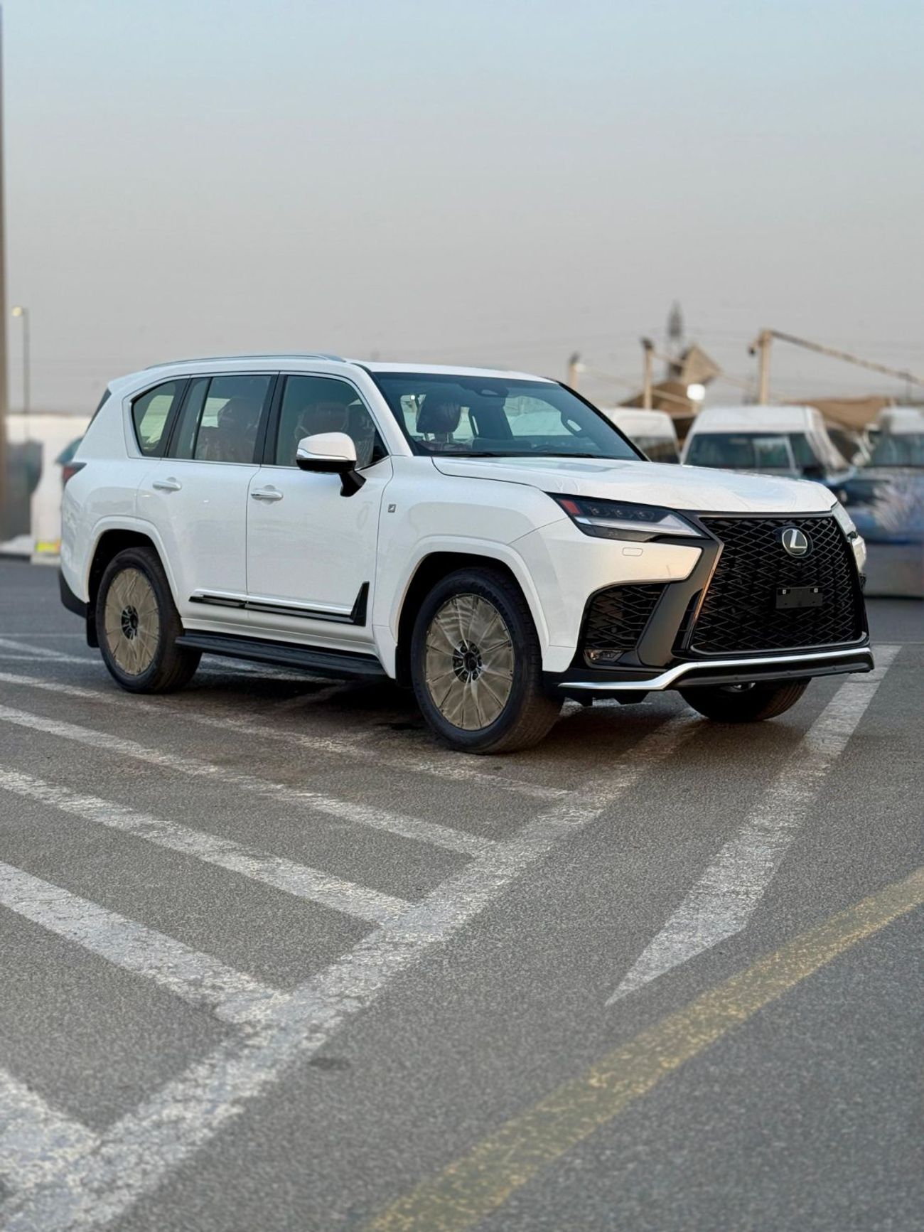 لكزس LX 600 Lexus Lx600 Fsport 3.5L A/T Petrol