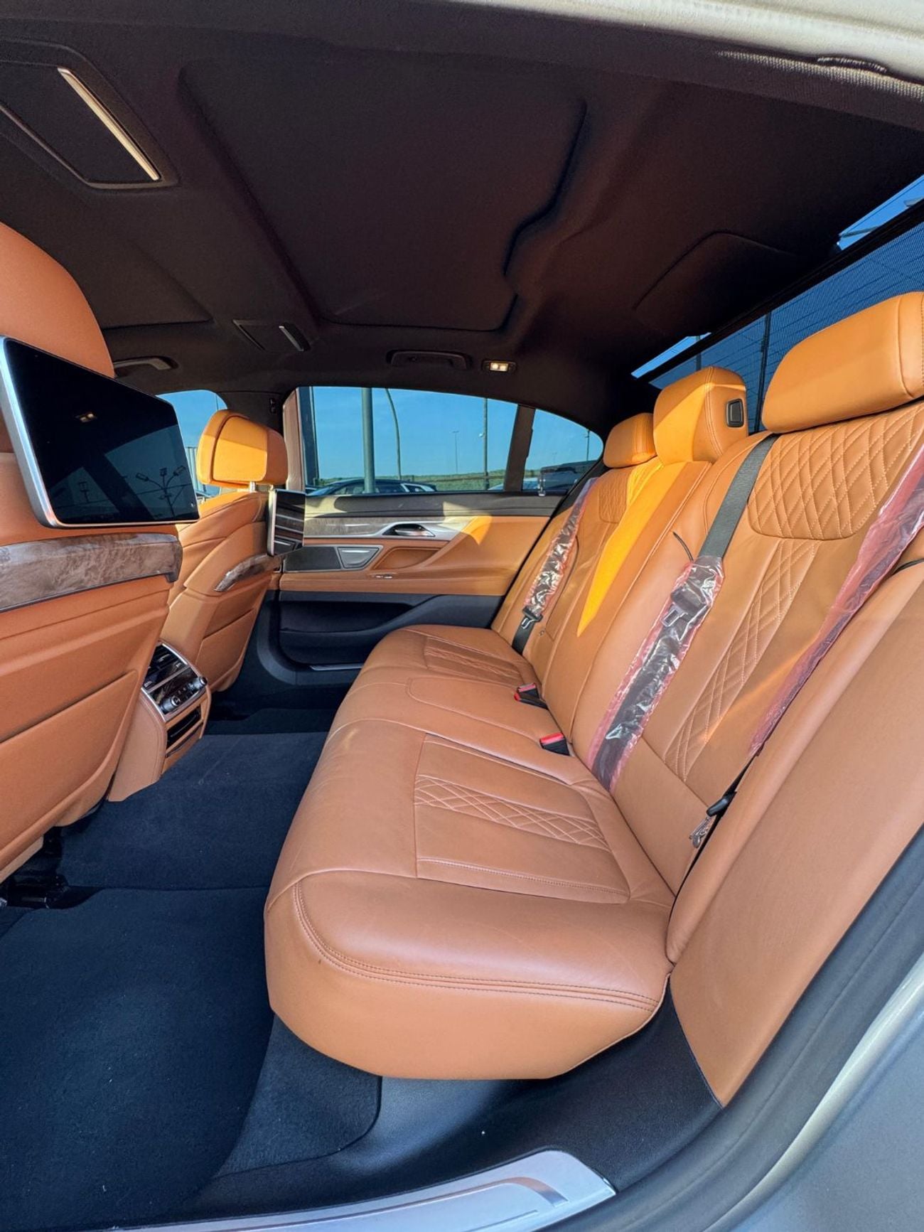 بي أم دبليو 730Li