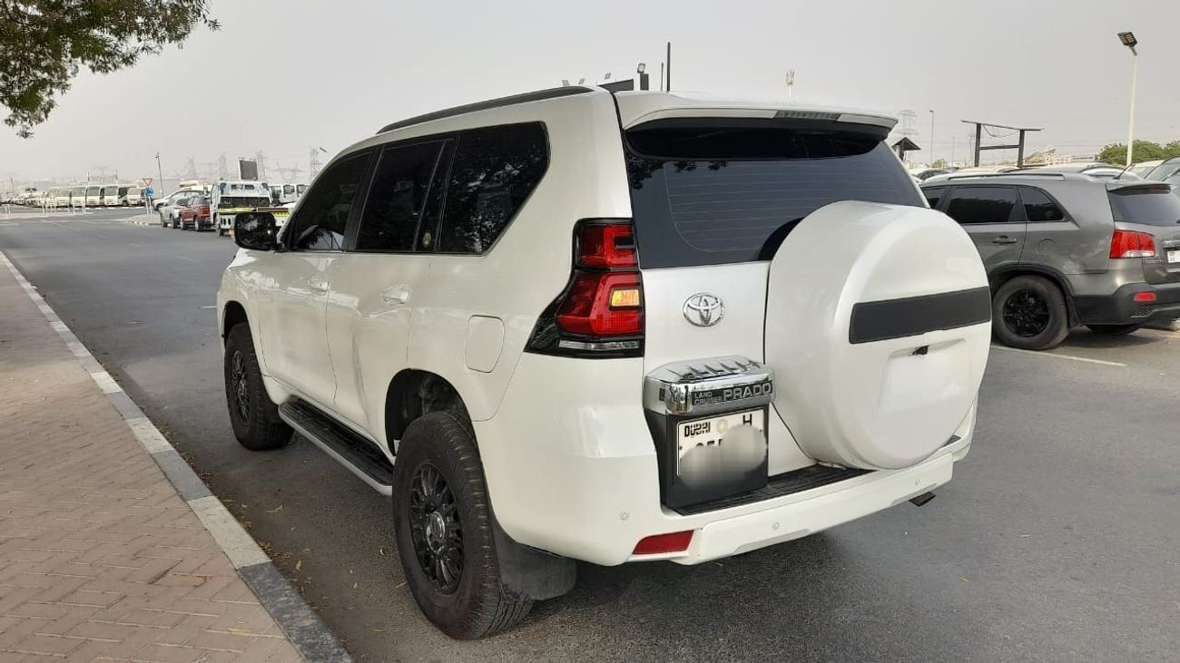 Toyota Prado Left hand drive petrol V6 Auto hydraulic suspension facelifted original car