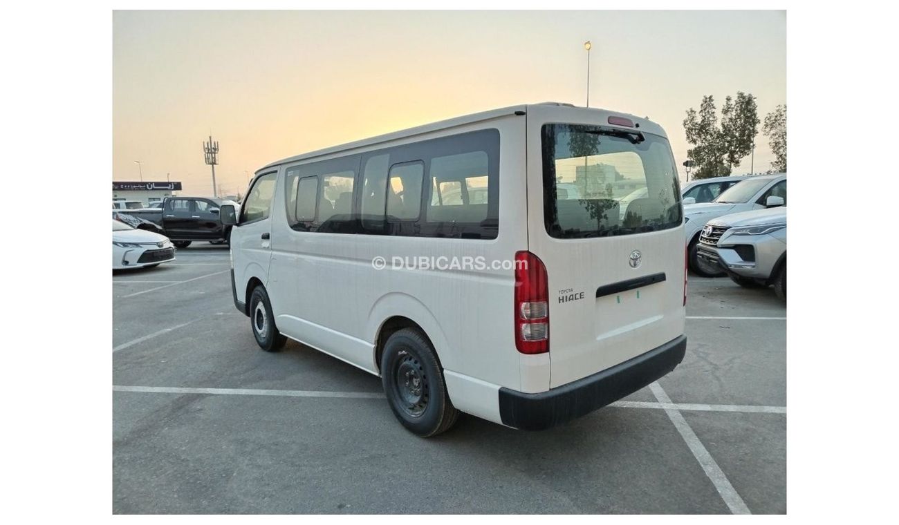 Toyota Hiace TOYOTA HIACE 2.7L MT 2023 WHITE
