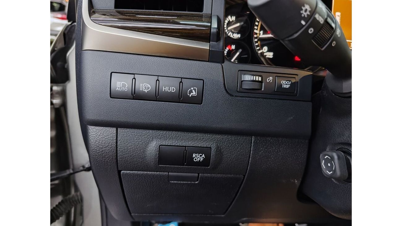 لكزس LX 570 سبورت Warranty one year