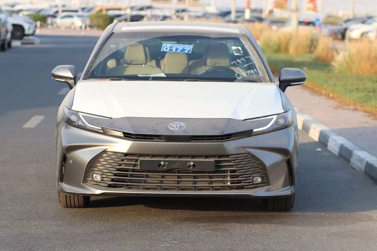 Toyota Camry E PLUS HEV 2.5 E-PLUS HYBRID, KEYLESS ENTRY, PUSH START, SUNROOF, MODEL 2025 SAUDI SPECS