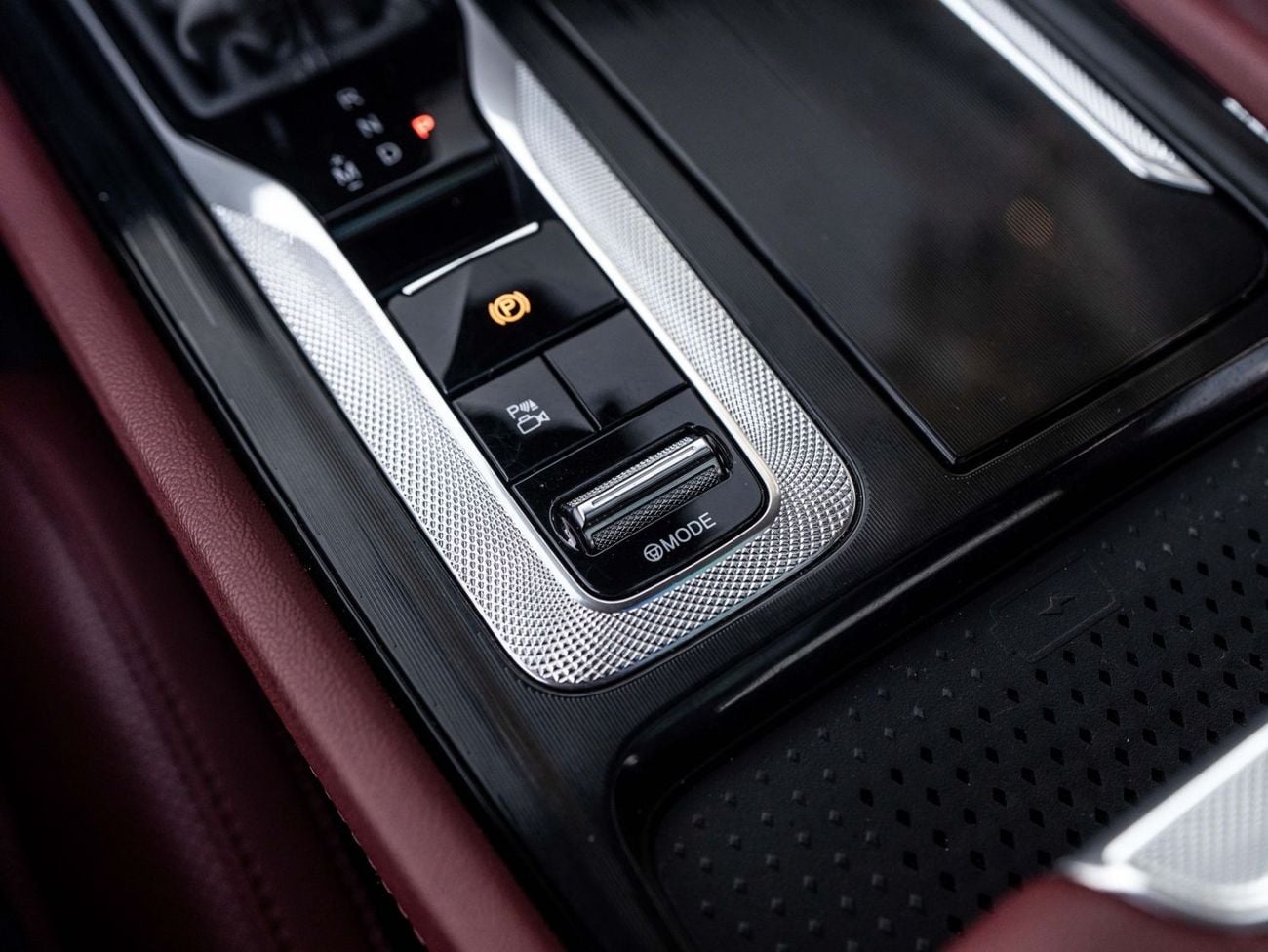 HONGQI Ousado FLAGSHIP LUXURY