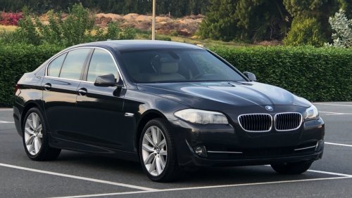 BMW 523 MODEL 2011 GCC CAR PERFECT CONDITION INSIDE AND OUTSIDE FULL OPTION SUN ROOF LEATHER SEATS BACK CAME