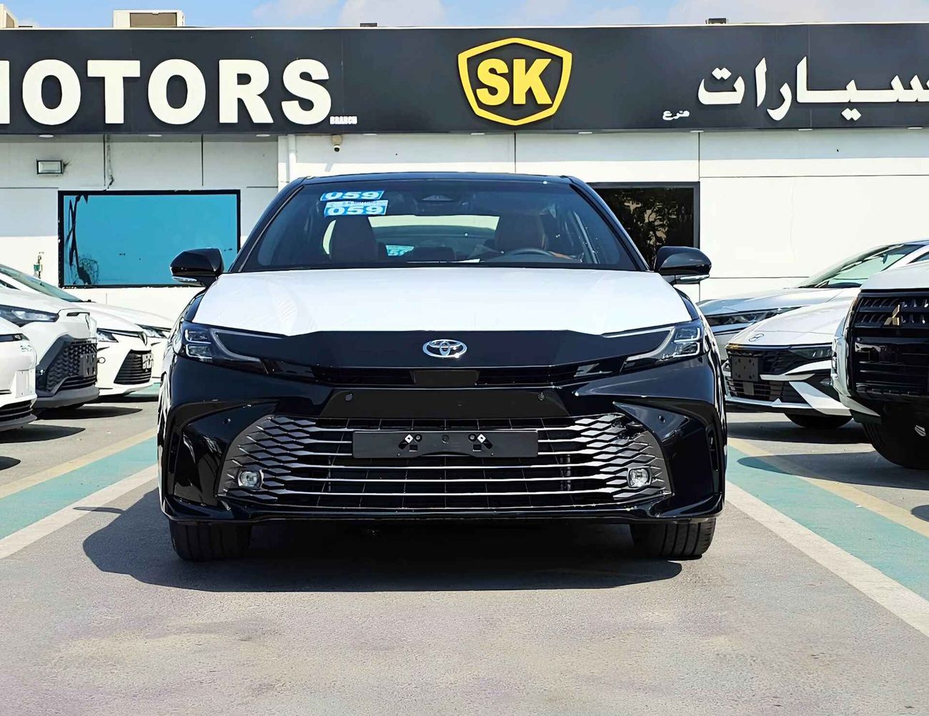 تويوتا كامري GLE / 2.5L V4 PETROL / RADAR / BLIND SPOT / PWR SEATS / PANORAMIC ROOF (CODE # 68096)