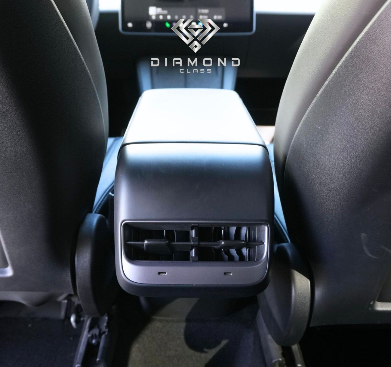 تسلا موديل Y Long Range (AWD)