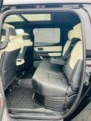 Toyota Tundra CAPSTONE