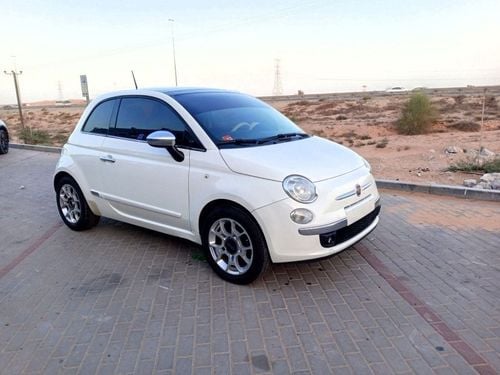 Fiat 500 Iconic Style! 2015 Fiat 500 | Panoramic Roof | 175,000 KM – Only AED 14,000!