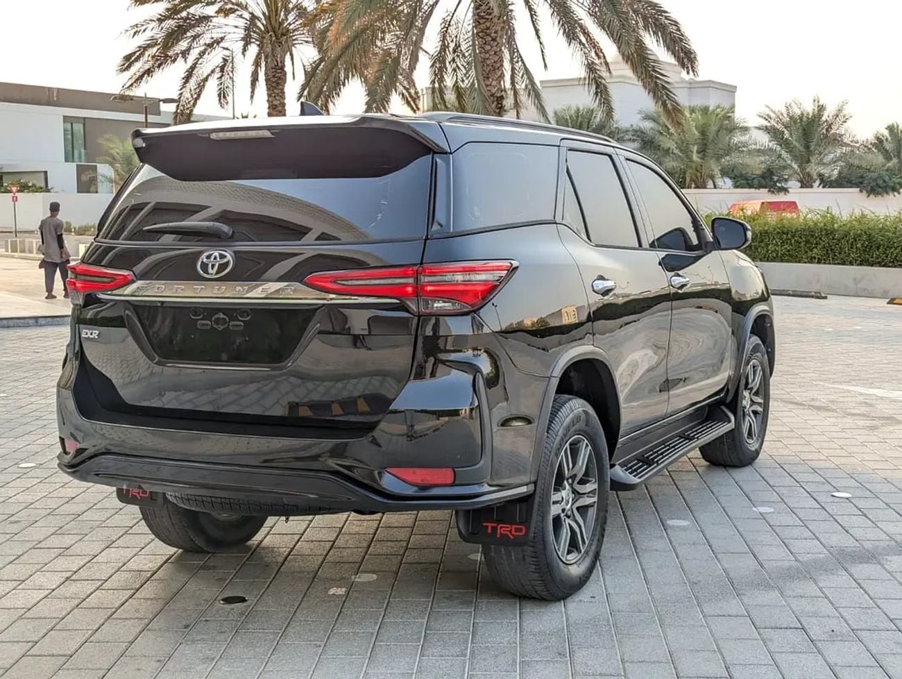 Toyota Fortuner EXR FACELIFTED GCC V4 2.7L 4X4 IN PERFECT CONDITION