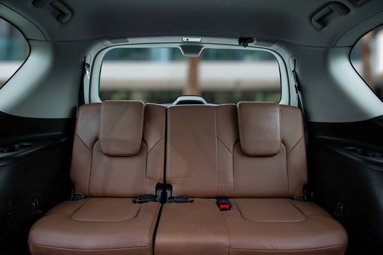 إنفينيتي QX80 QX80 Sensory Proactive | 3,721 P.M | 0% Downpayment | Agency Service Contract + Full History