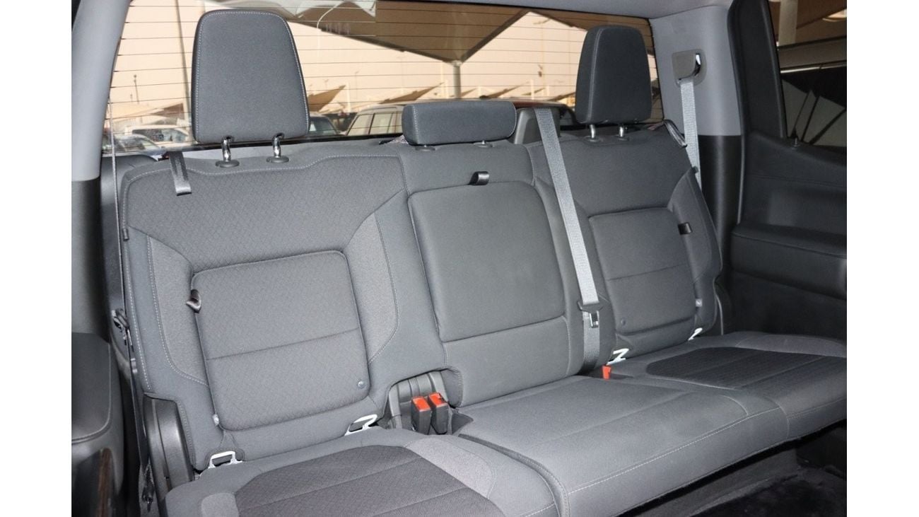 GMC Sierra GMC Sierra Elevation 5.3L / 2022 / Canadian Clean Title / 86,000KM / Free Accident