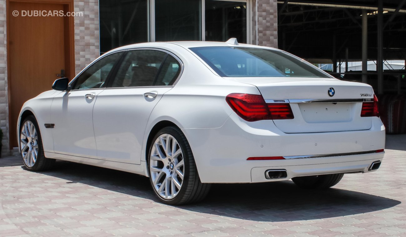 بي أم دبليو 750 Li