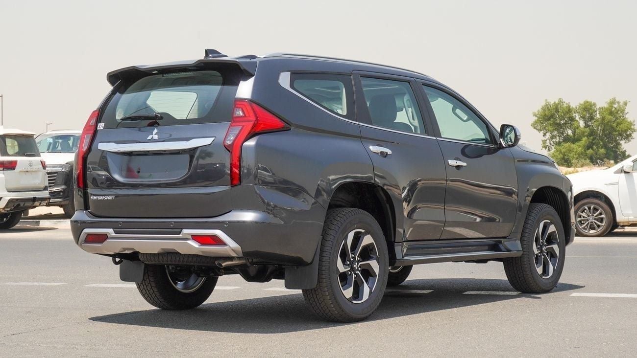 ميتسوبيشي مونتيرو سبورت Brand New Montero Sport GLS 2025 Export 3.0L 4WD Petrol A/T|Grey/Black|MONTEROSPORT-GLS-25|