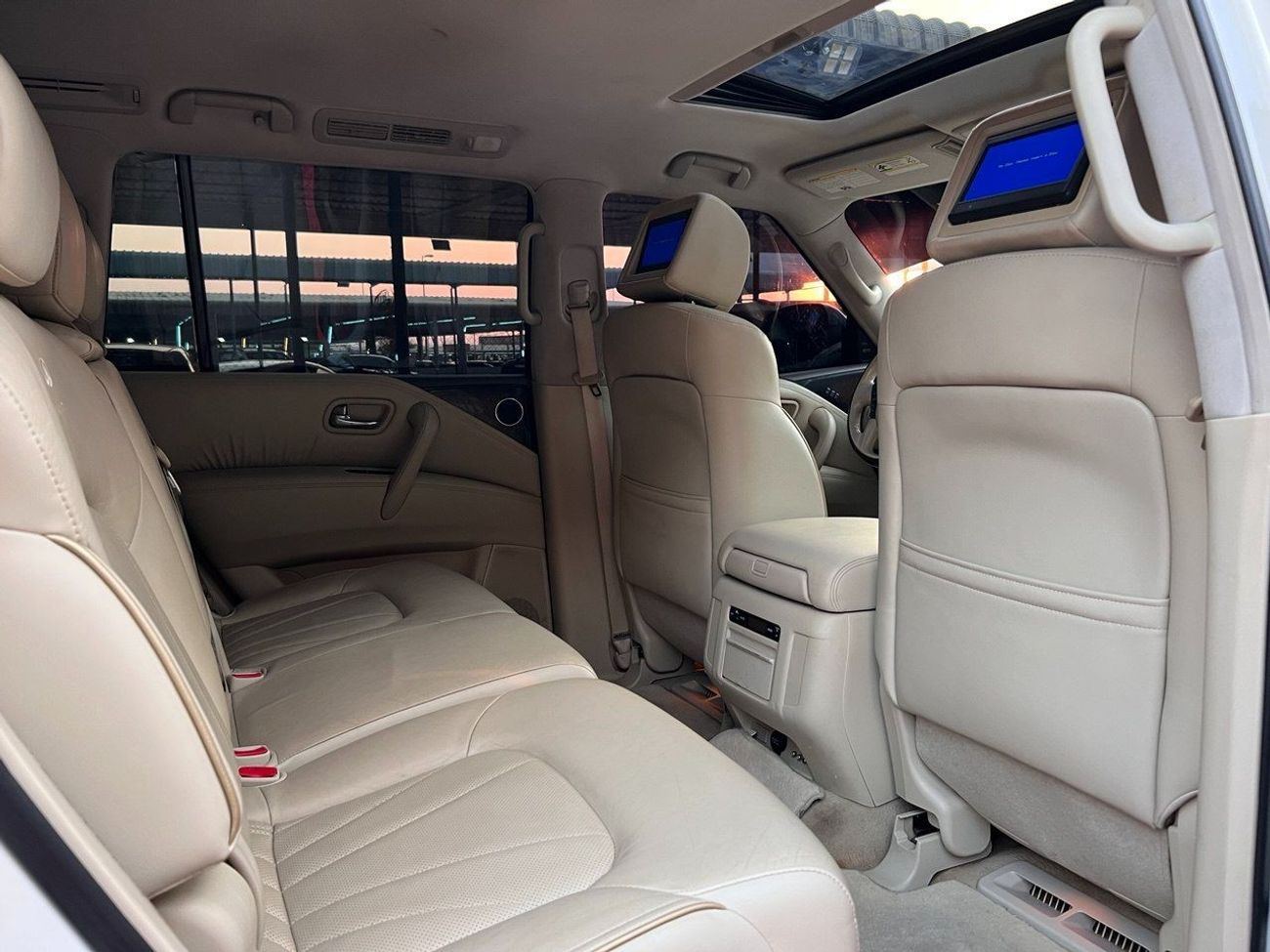 إنفينيتي QX80 5.6