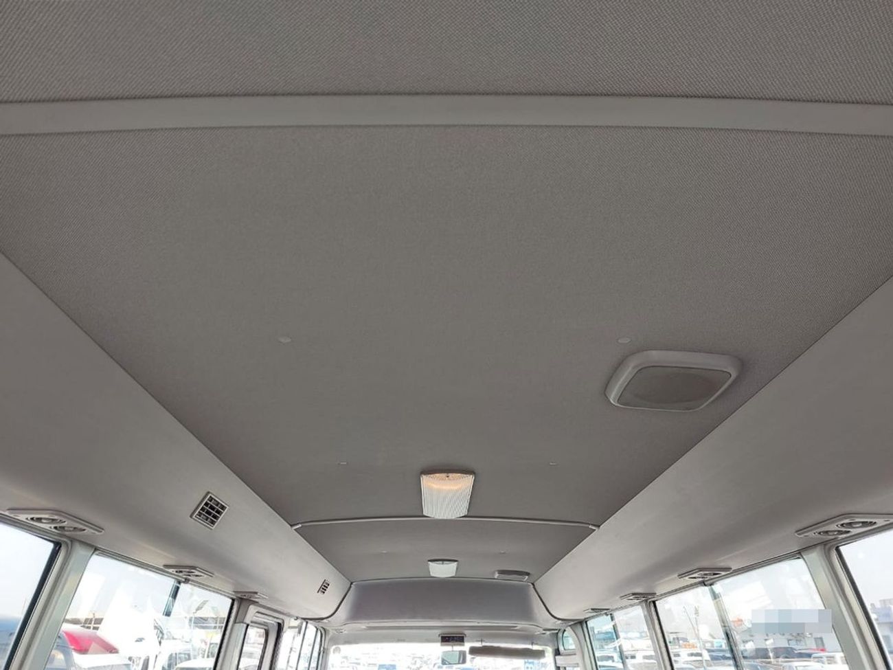 نيسان سيفيليان NISSAN CIVILIAN BUS RHD 2003 MODEL 4.1 L DIESEL AUTOMATIC(PM20798)