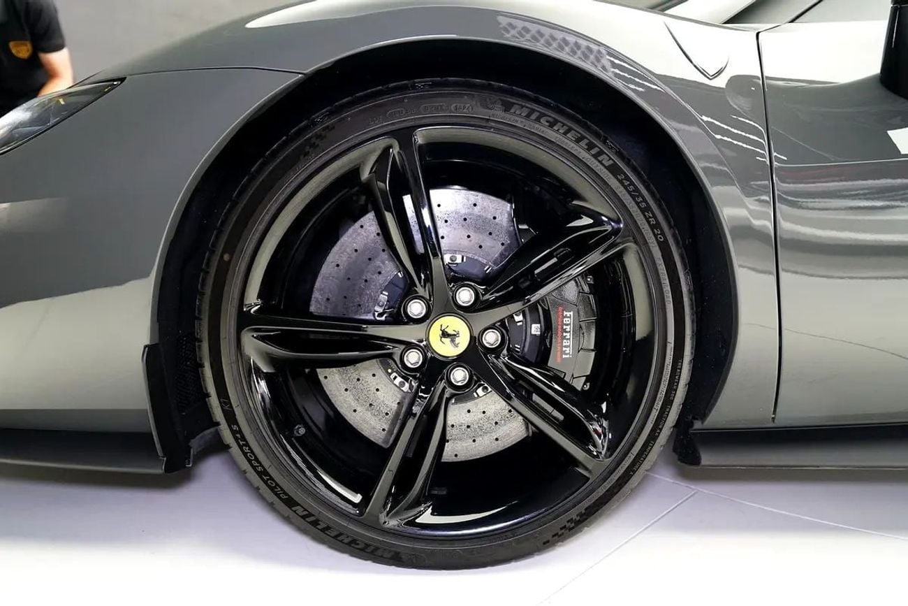 فيراري 296 GTB GTB 3.0T V6 PHEV