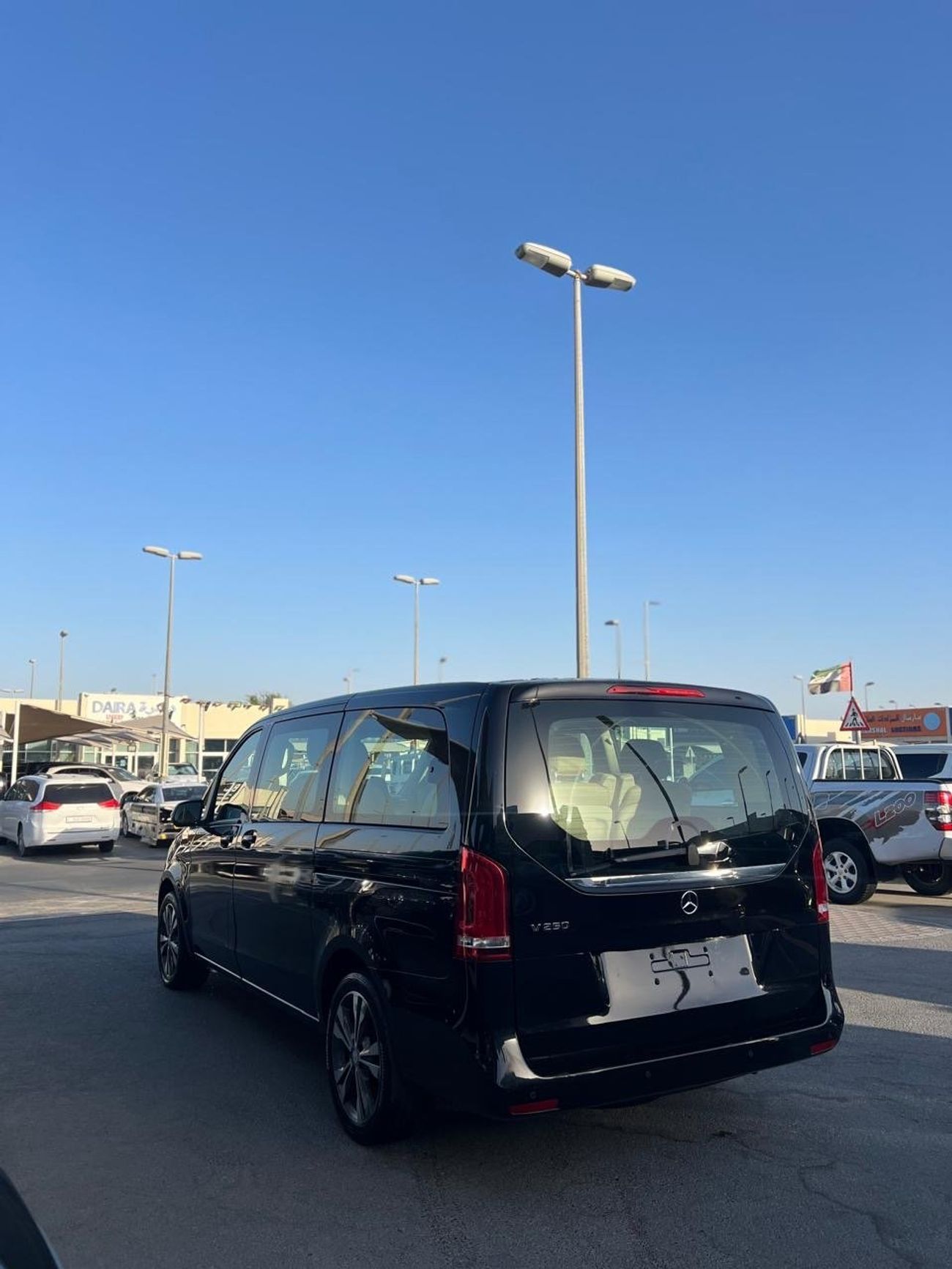 Mercedes-Benz V 250