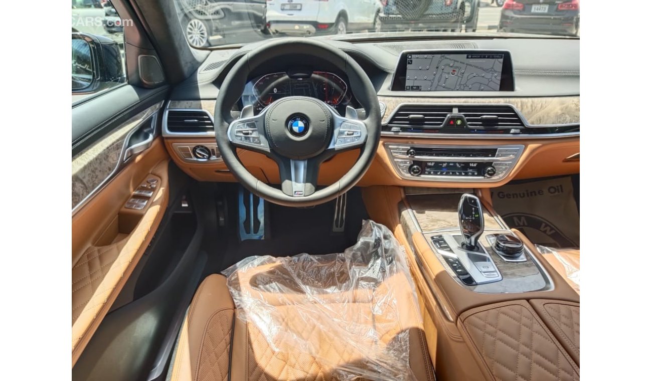 بي أم دبليو 740 Li M Sport Full Option Under Warranty 2022 GCC