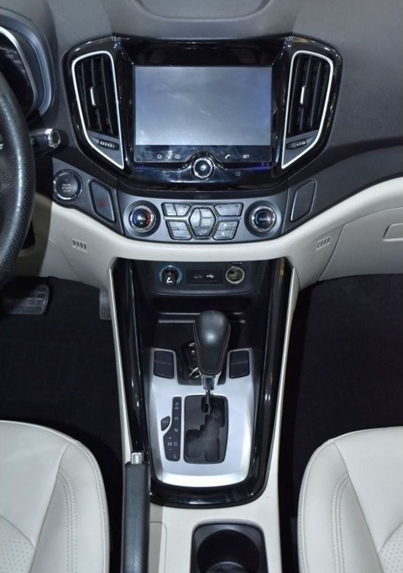 شيري تيغو EXCELLENT DEAL for our Chery Tiggo 5 ( 2018 Model ) in White Color GCC Specs