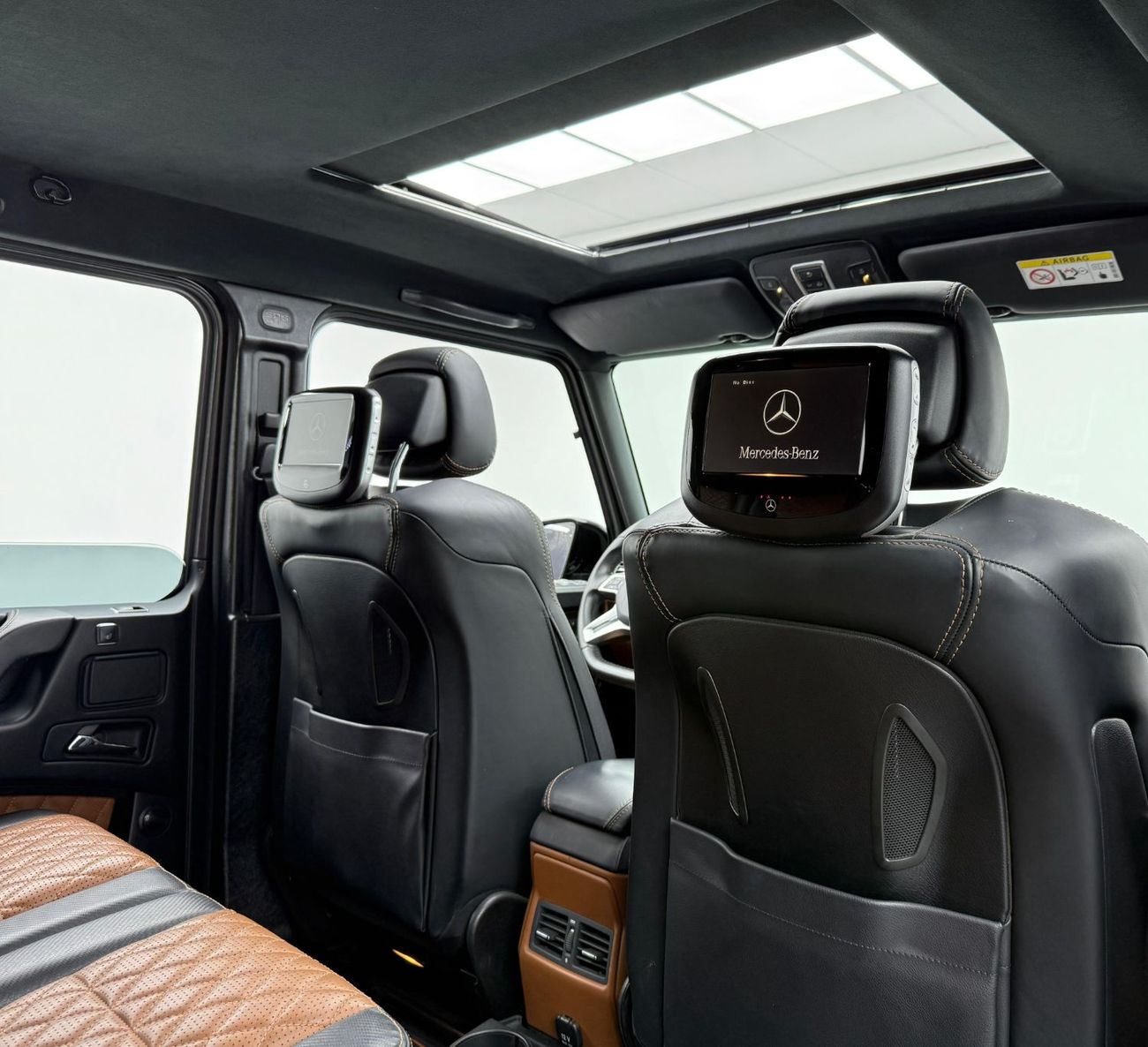 مرسيدس بنز G 63 AMG 463 Edition 2016 Mercedes G63 AMG 463 Edition, Carbon Fiber Interior, Excellent Condition, GCC