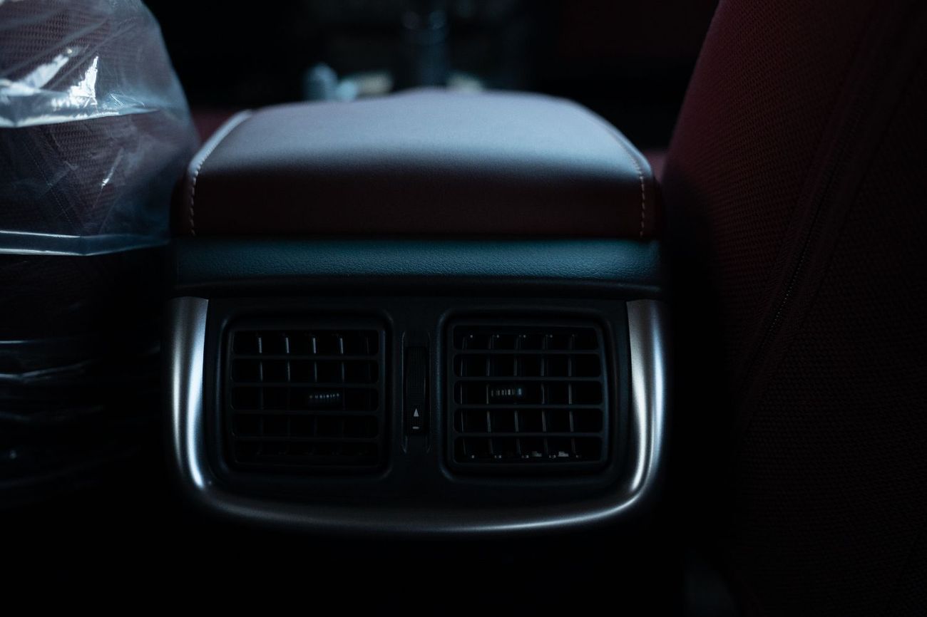تويوتا هيلوكس 2026 Toyota Hilux D/C  M/T  (2.7L   4WD)