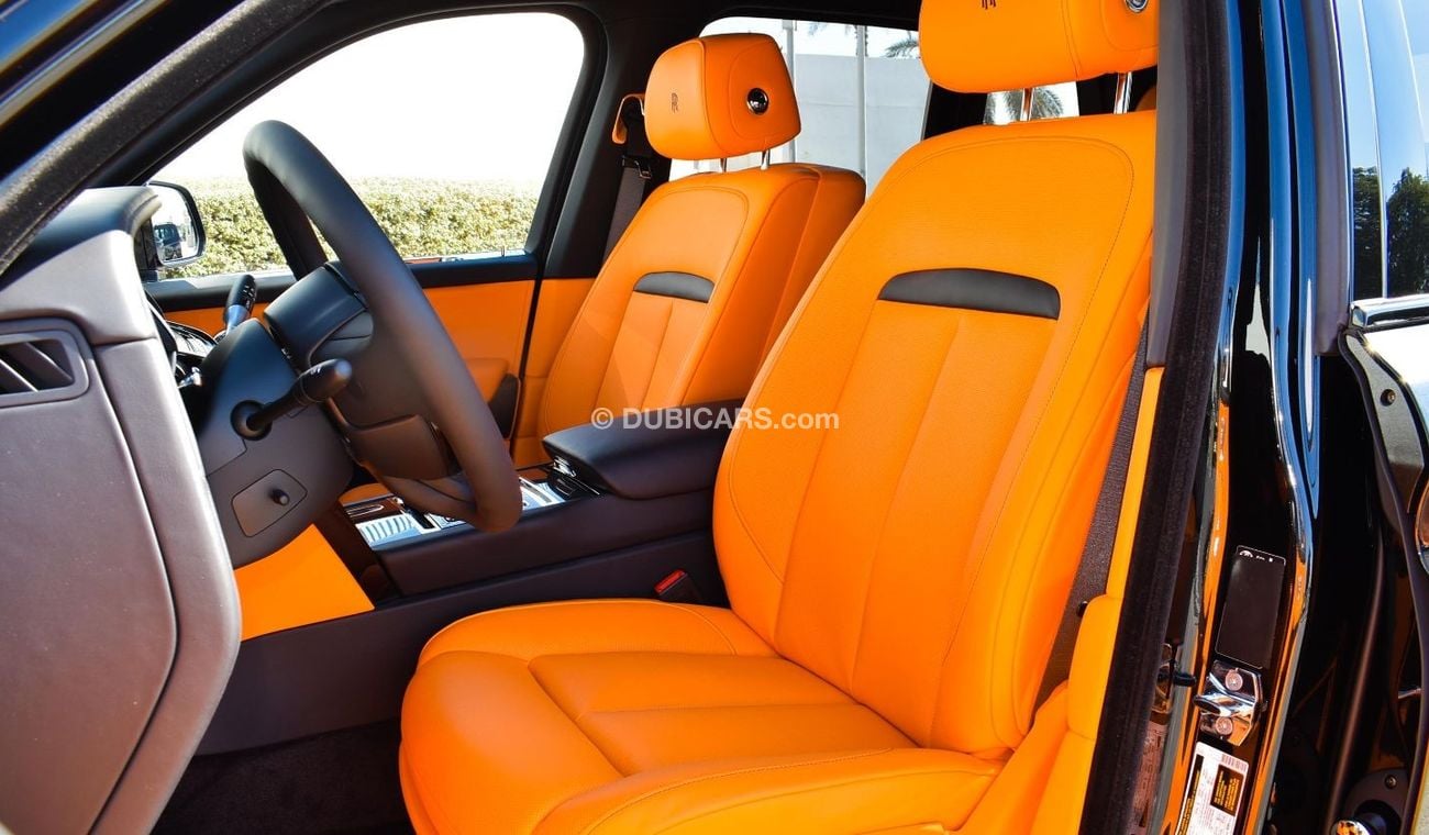 Rolls-Royce Cullinan BLACK BADGE SUV/AWD. Local Registration +10%
