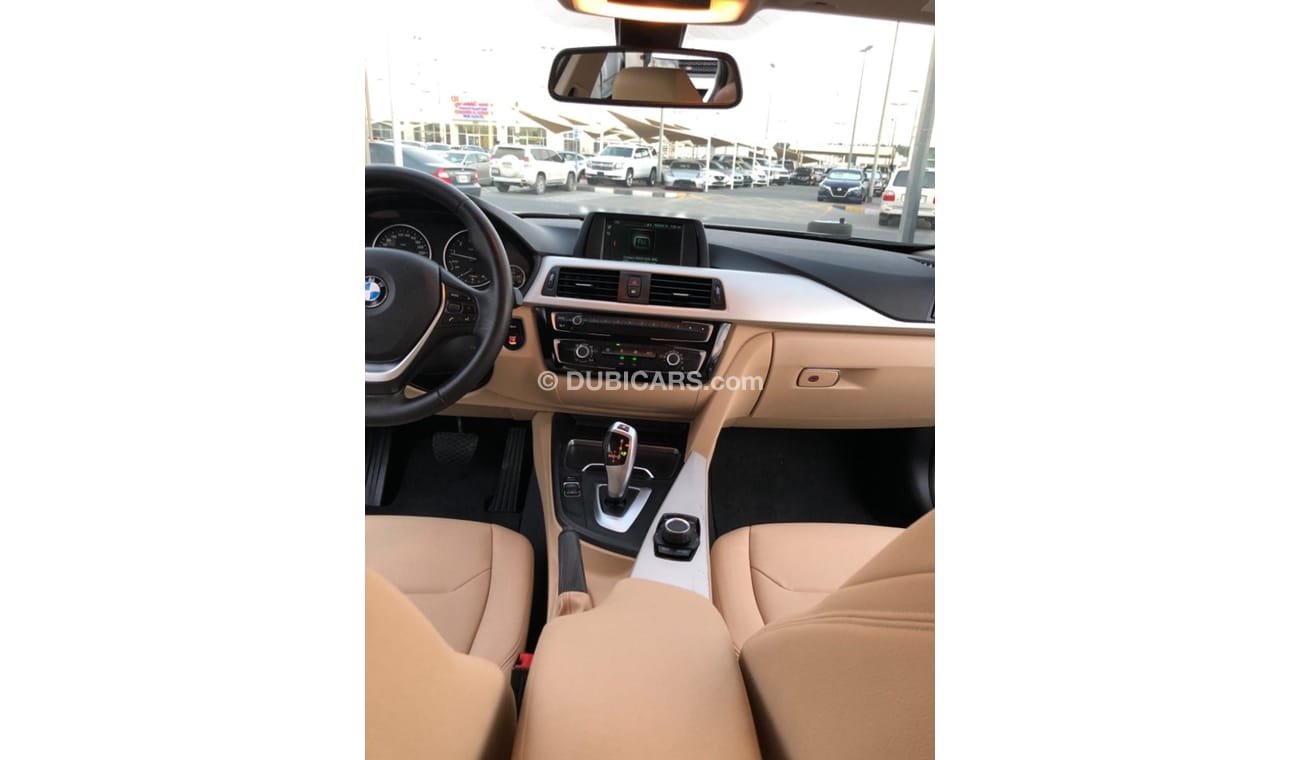 BMW 320i Bmw 320 model 2018 car prefect condition full option low mileage one owner no need any maintenance 2