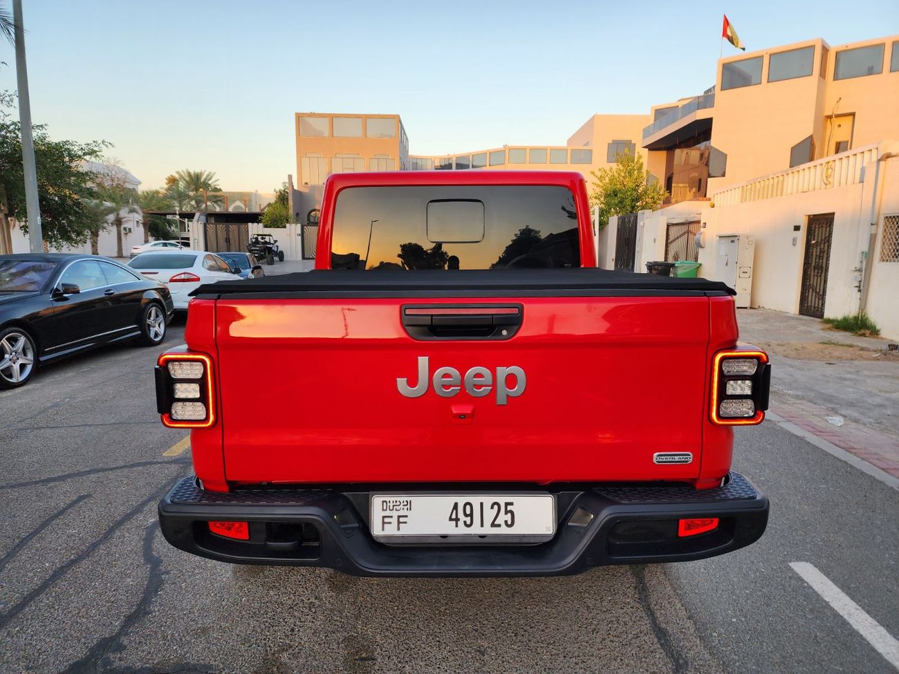 جيب جلادياتور Overland 3.6L