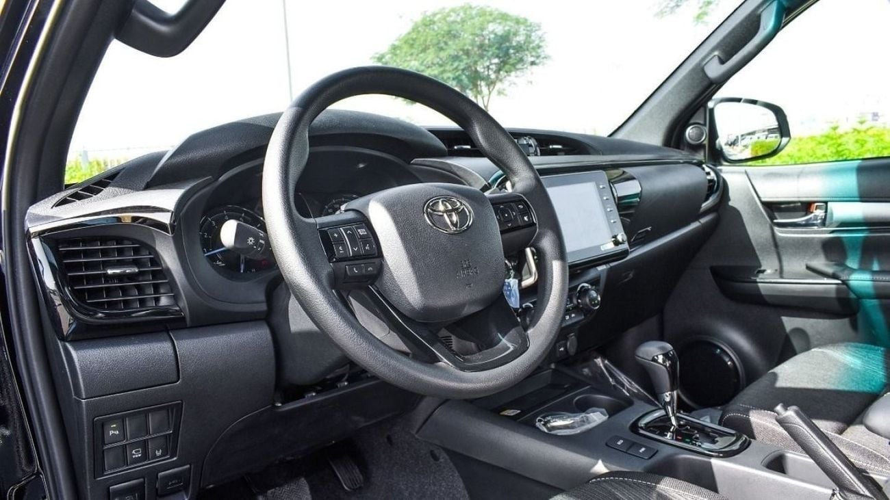 Toyota Hilux TOYOTA HILUX 4.0L ADVENTURE PETROL 2025 GCC
