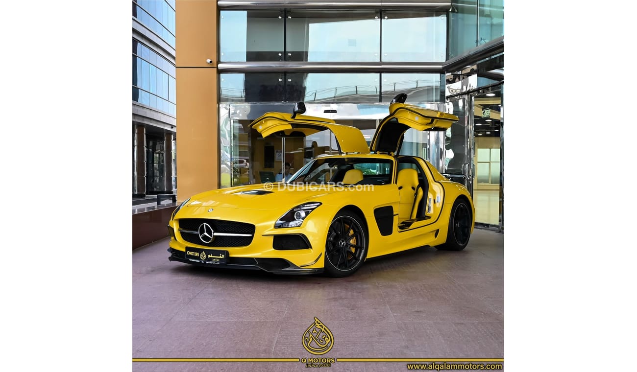 مرسيدس بنز SLS AMG بلاك سيريز