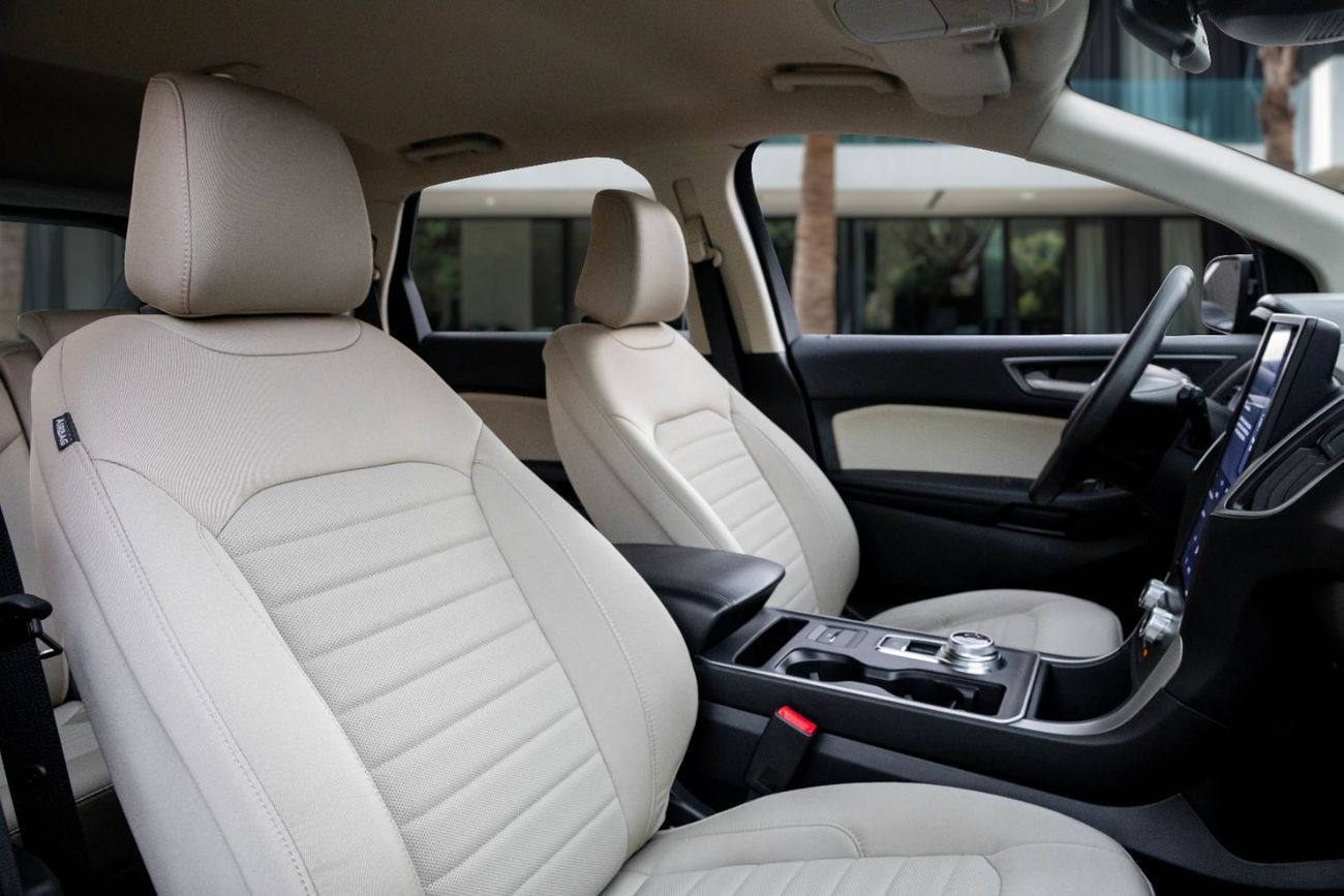 Ford Edge Edge SE | 1,724 P.M | 0% Downpayment | AL TAYER WARRANTY / SERVICE!