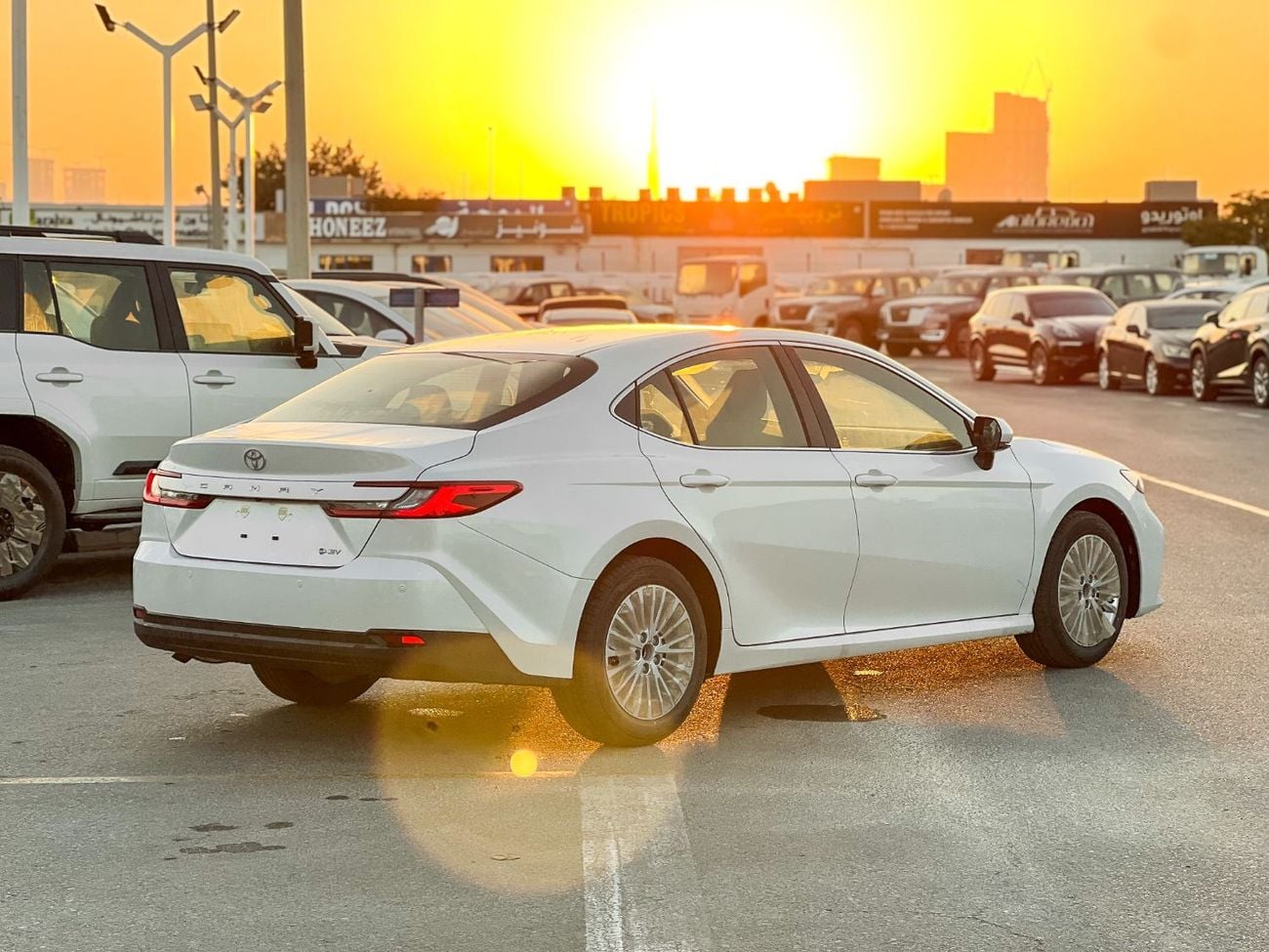 Toyota Camry EXPORT ONLY - TOYOTA CAMRY 2.5L G HEV