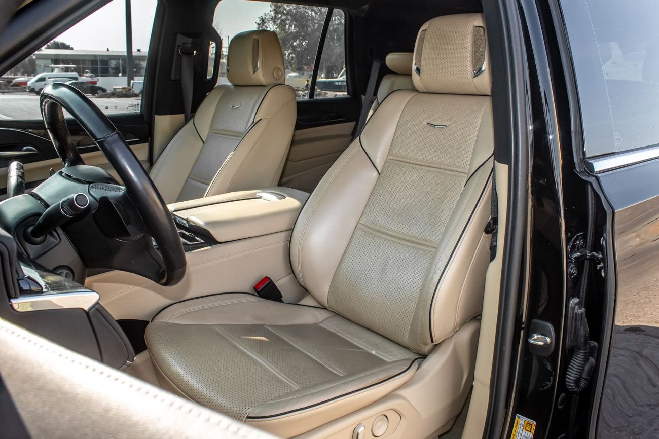 Cadillac Escalade Premium Luxury 6.2L 4WD