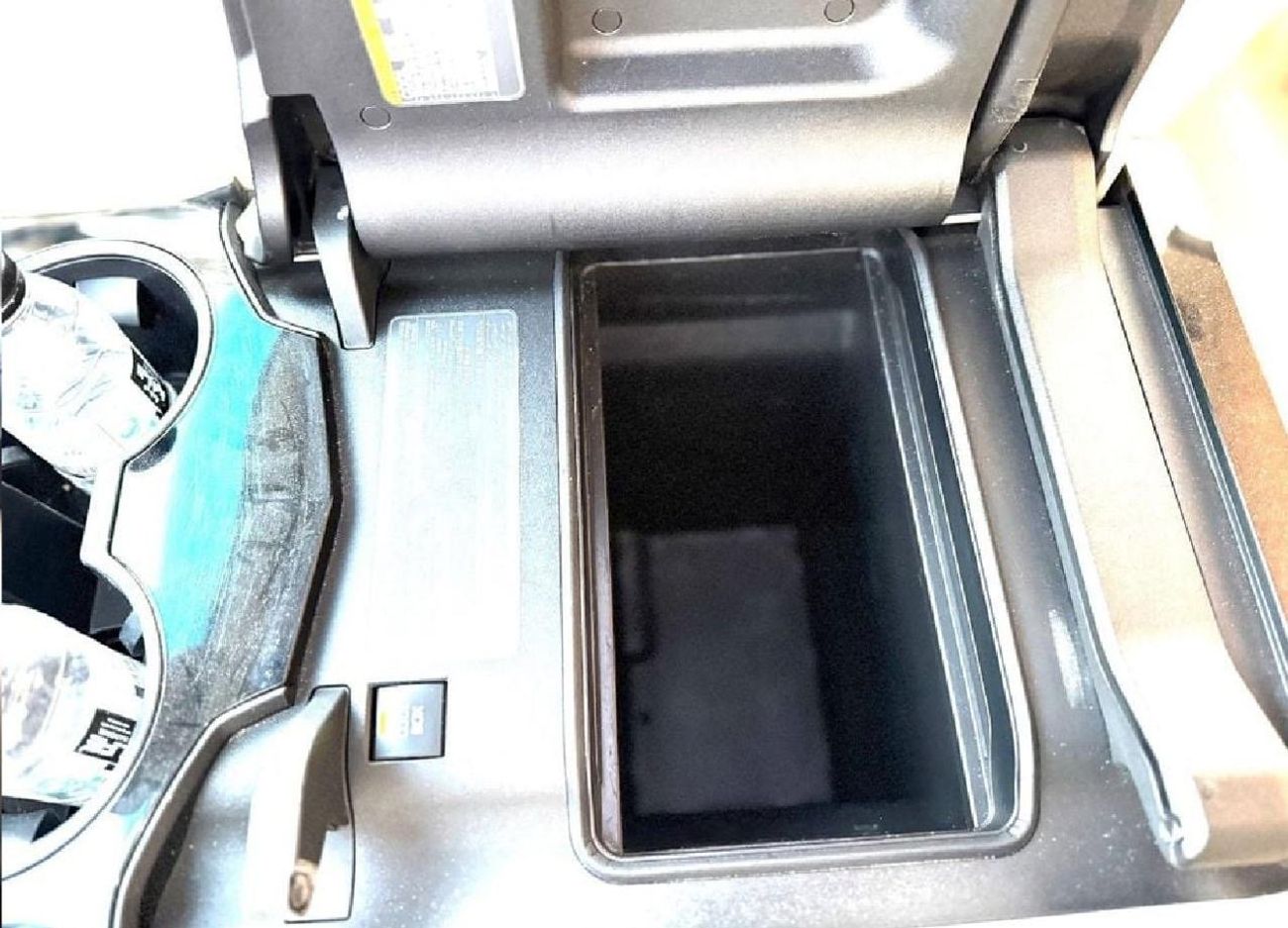 Toyota Land Cruiser GXR 4.0L