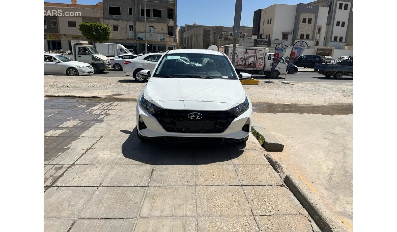 هيونداي i20 1.4L PETROL 2023