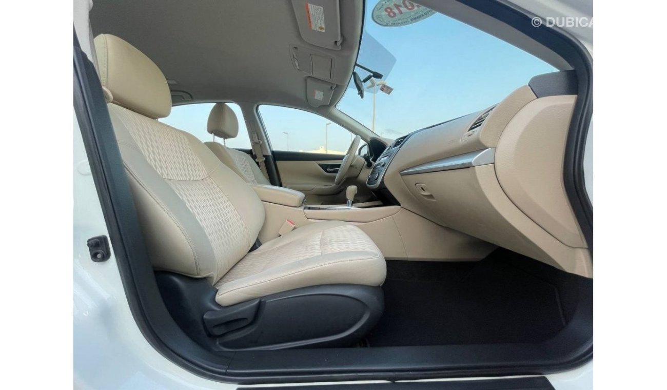 Nissan Altima Nissan Altima 2018 GCC in excellent condition without accidents, very clean inside and outside