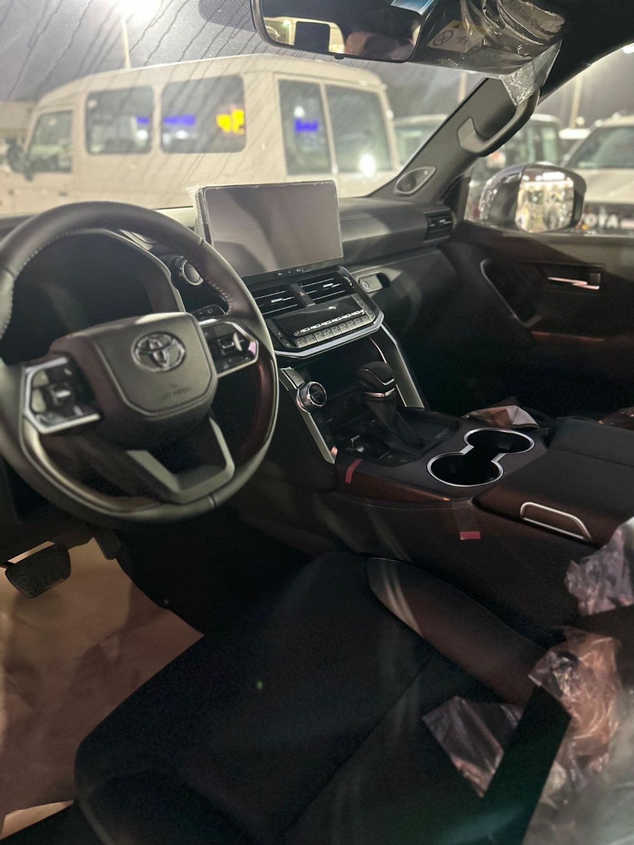 Toyota Land Cruiser 4.0L Black Edition