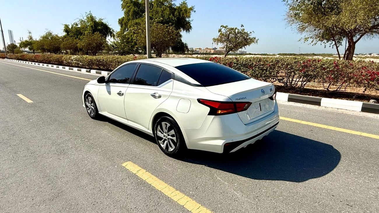 Nissan Altima S 2.5L