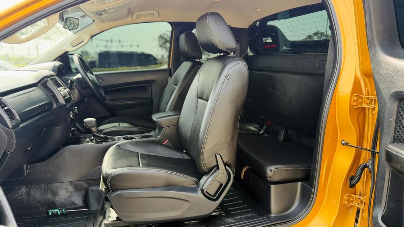 فورد رانجر 2019| 3.2L DIESEL ENGINE | AT | RHD | GTK 4X4 SPORT BAR | ROOF MOUNTED LED LIGHTS | PREMIUM LEATHER