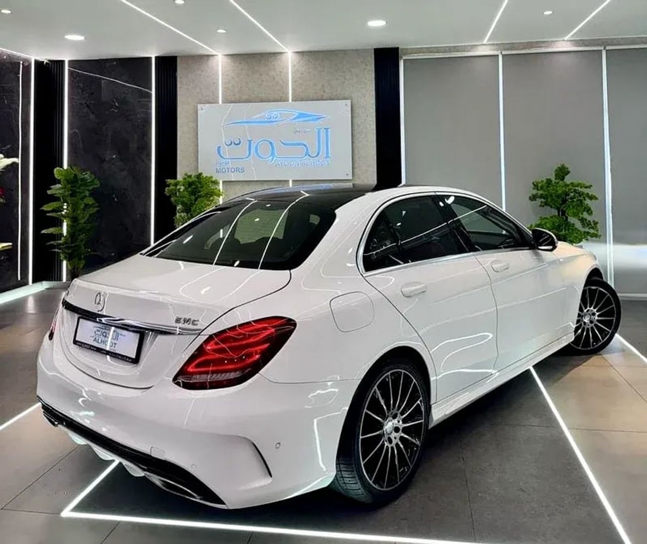 مرسيدس بنز C 200