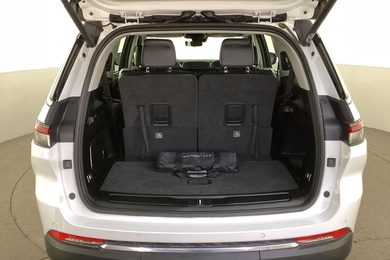 Jeep Grand Cherokee Limited Plus | National Day Celebration | Guaranteed Warranty | 0 Down Payment