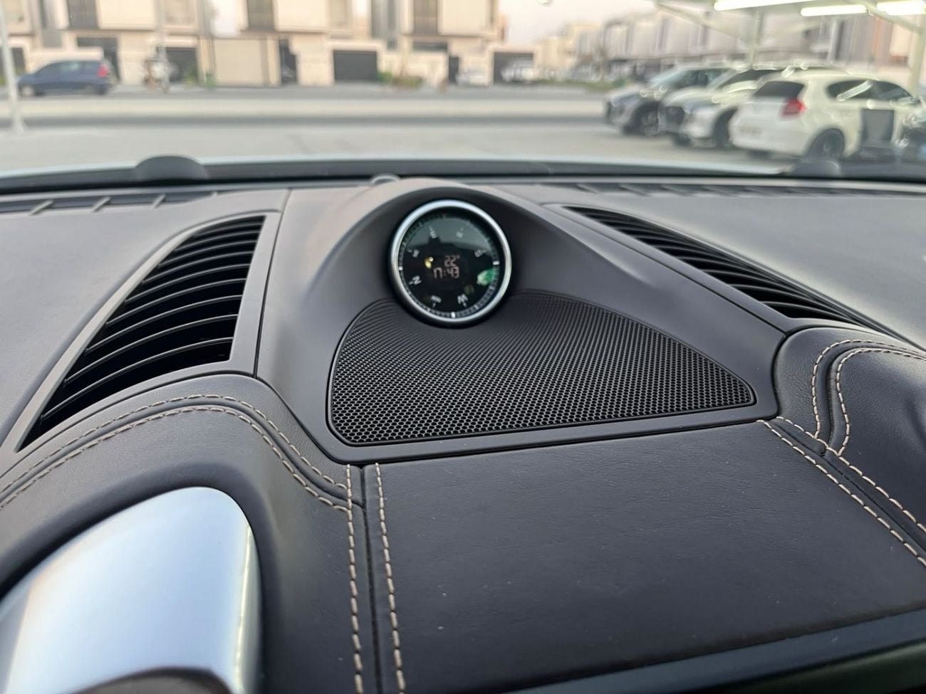 Porsche Cayenne STANDARD