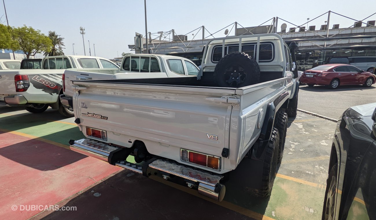 تويوتا لاند كروزر بيك آب 79 DOUBLE CAB  6X6 V8 4.5L TURBO DIESEL 4WD MANUAL TRANSMISSION – 70th ANNIVERSARY EDITION