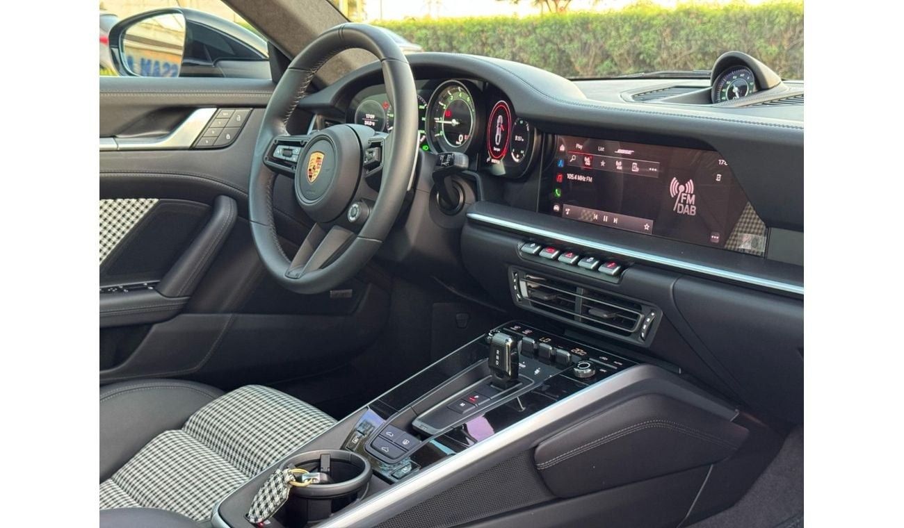 بورش 911 Turbo 3.8L (580 HP) Coupe GCC SPEC UNDER WARRANTY