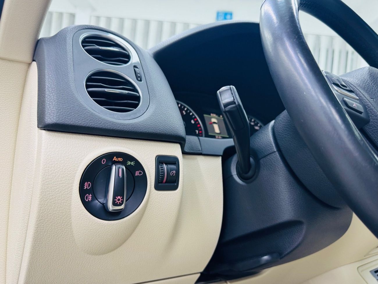 Volkswagen Tiguan SEL 2.0L