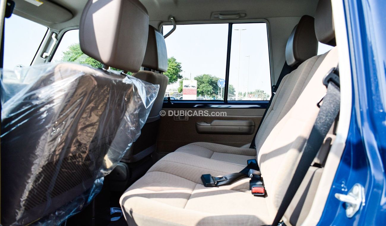 Mitsubishi Canter Van