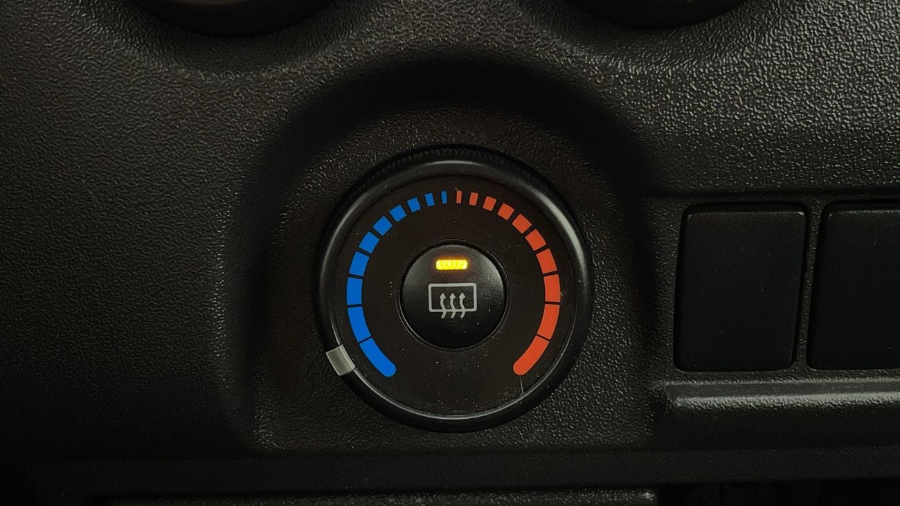 تويوتا هاياس GL STANDARD ROOF PANAL VAN 2.7 | بدون دفعة مقدمة | اختبار القيادة في المنزل